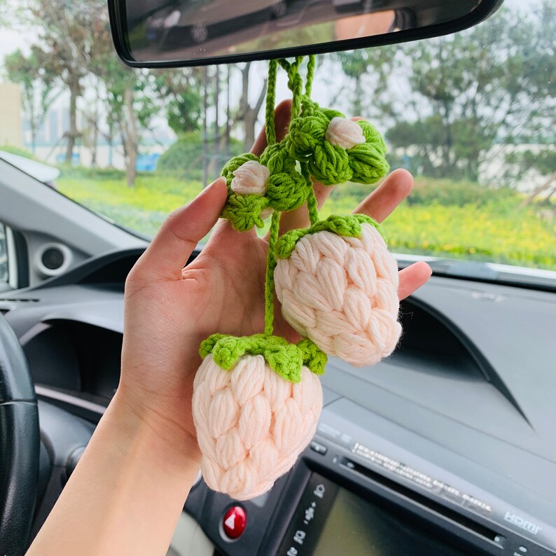 2 pcs Cute Strawberry kawaii Car Mirror Hanging Charm Fruit Decor Teens Interior Rear View Mirror Flower car Accessories for Women