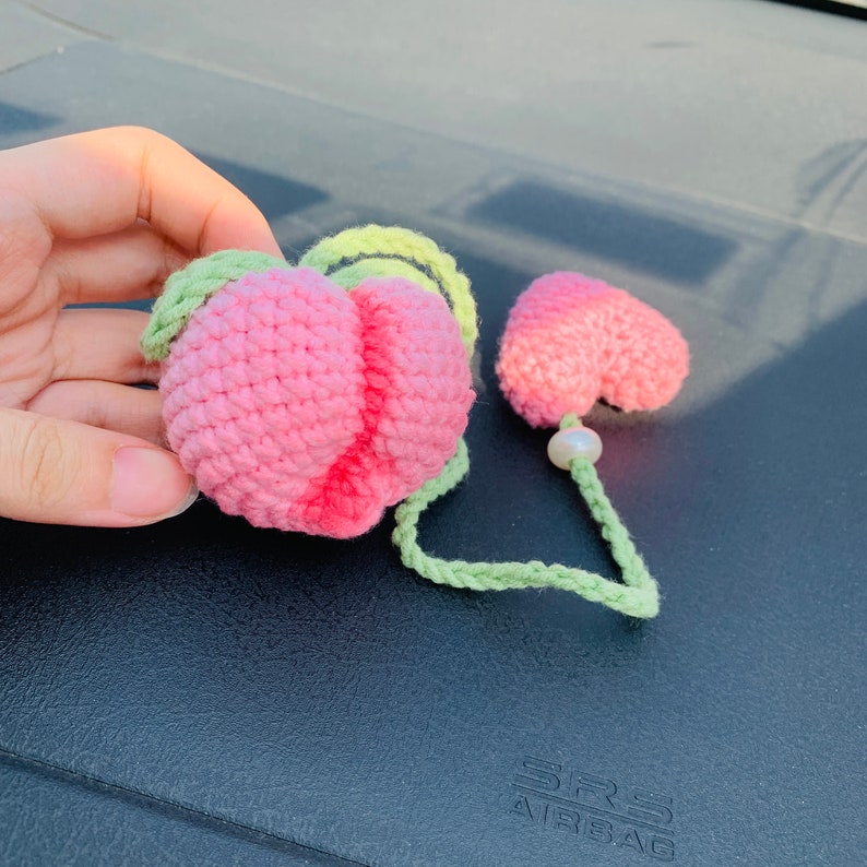 Cute Car Mirror Hanging Peach love flower Interior Rear View Mirror Flower Car Accessories Crochet car gift