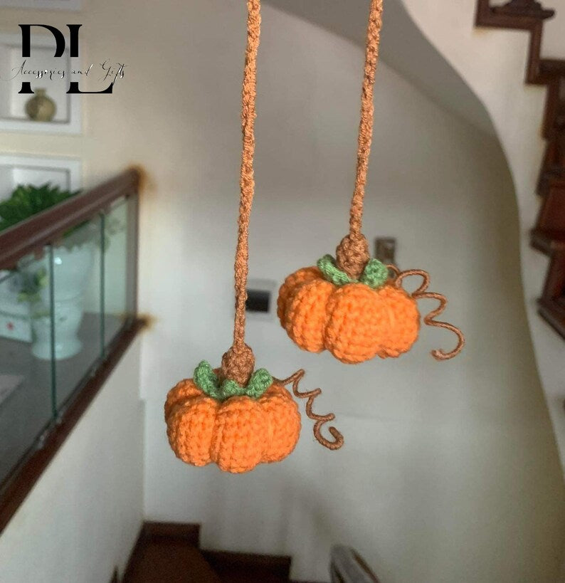 Crochet Pumpkin Car Charm, Cute Pumpkin Rear View Mirror Ornament, Pumpkin Car Hanging Fall Halloween Car Accessories Halloween Car Decor