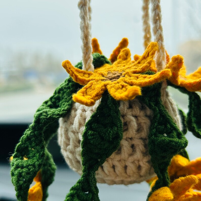 Cute Car Mirror Hanging sunflower bracketplant chlorophytum comosum flower Interior Rear View Mirror Flower Car Accessories Crochet gift