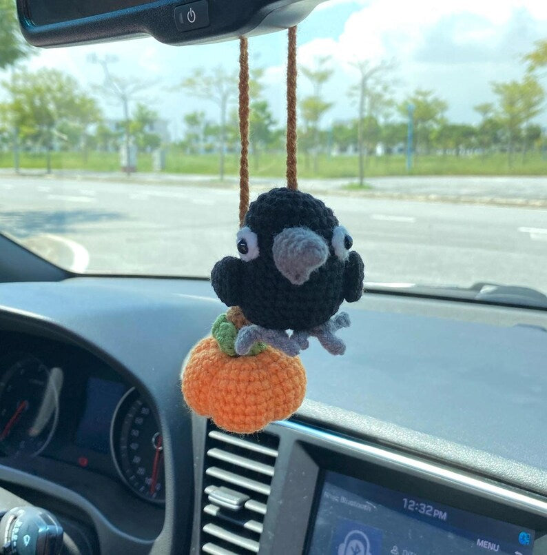 Crochet Crow And Pumpkin Halloween Rear View Mirror Accessories Decoration, Crow Amigurumi Plushie, Pumpkin Fall Car Decor, Halloween Gift