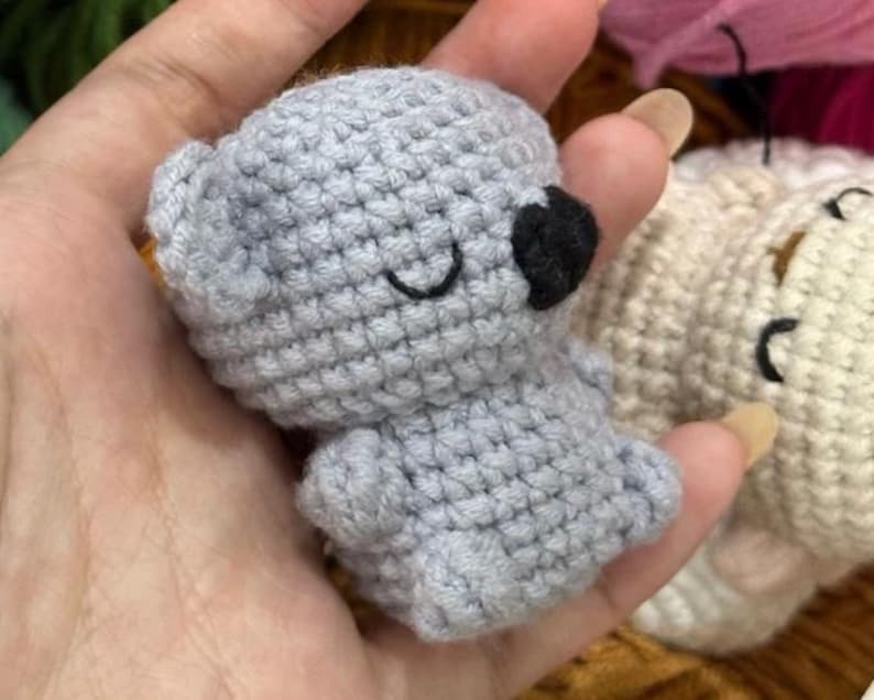 Handmade Cute Koala Crochet Keychain, Amigurumi Koala, Crochet Mini Koala Plush Plushie Toy Keychain, Baby Koala Cute Gifts, Cute Bag Charm