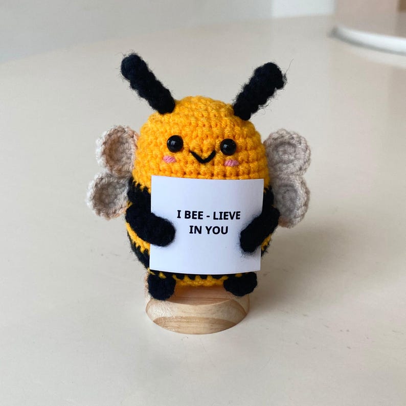 Positive Crochet Bee, Animals Plush With Support Message, Self Care and Mental Health Gift, Uplifting Thinking of You Gifts for Women Men