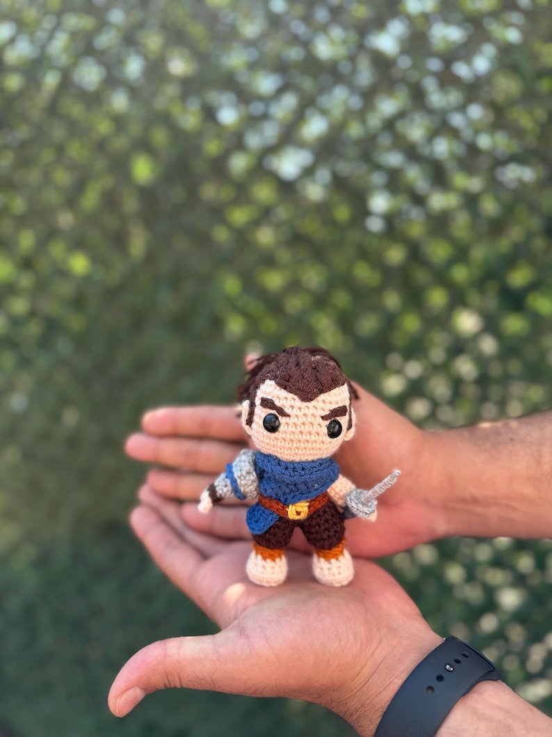 League of Legends Yasuo Plush Keychain, Yasuo Amigurumi, Lol keychain, Yasuo Crochet Doll, LOL Car Acessory, League of Legends Figure