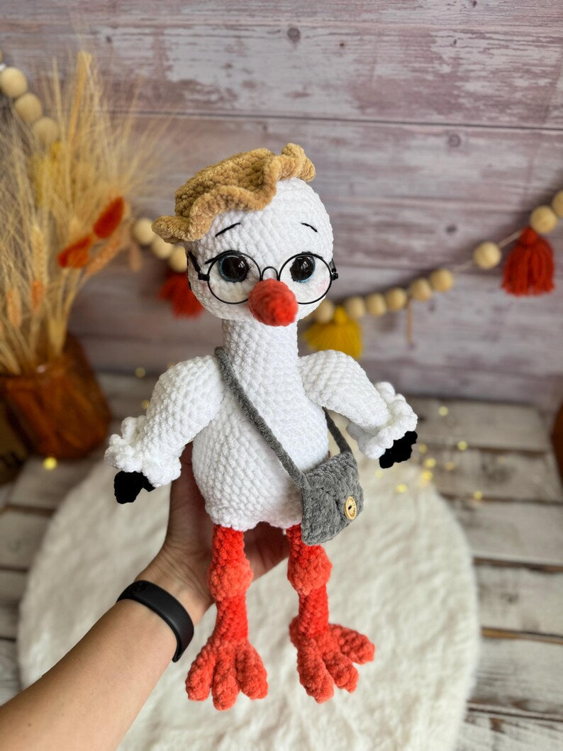 Crochet Stork Figure, Baby Shower Centerpiece, Gender Reveal Decor, Handmade Stork Decoration, Keepsake Gift, Baby Celebration Decor