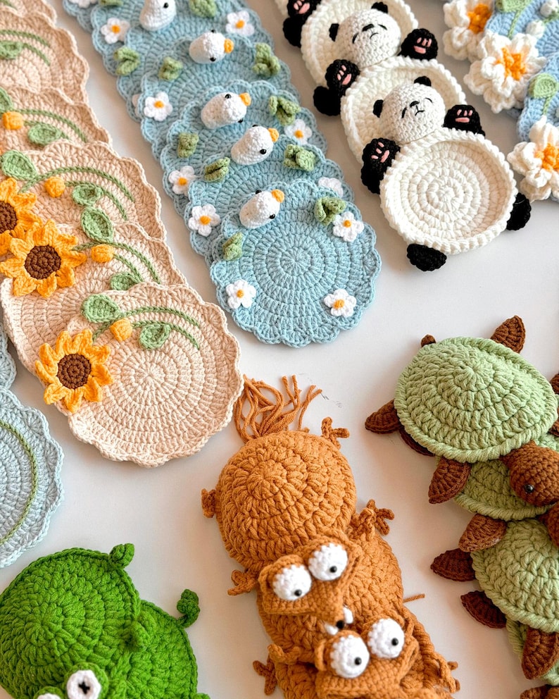 Crochet Cute Animal Coasters Set, Amigurumi Coaster, Handmade Cute Drink Coasters, Gift for Her, Coffee Table Decor, Kawaii Desk Accessories