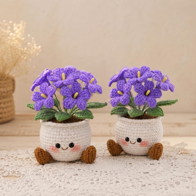 Handmade Crochet Daisy Flower Pot | Cute Smiling Plant Decor | Kawaii Desk Decor Gift for Mom, Girlfriend & Best Friend
