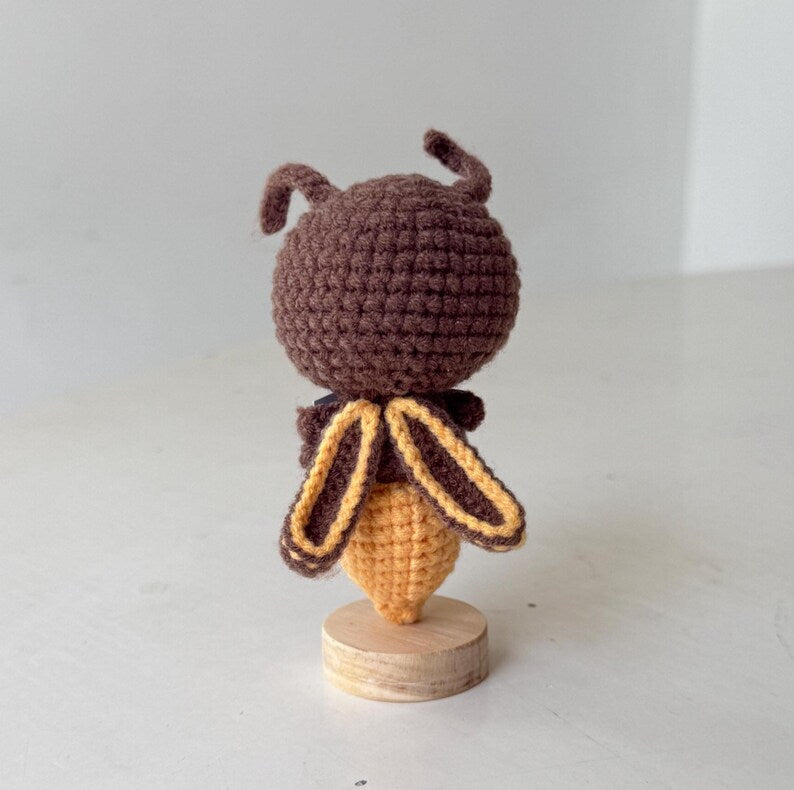 Crochet Firefly Positive With Desk Decorations, Emotional Support Firefly Plush, Birthday Gift, Gifts For Children Family Friend Coworkers
