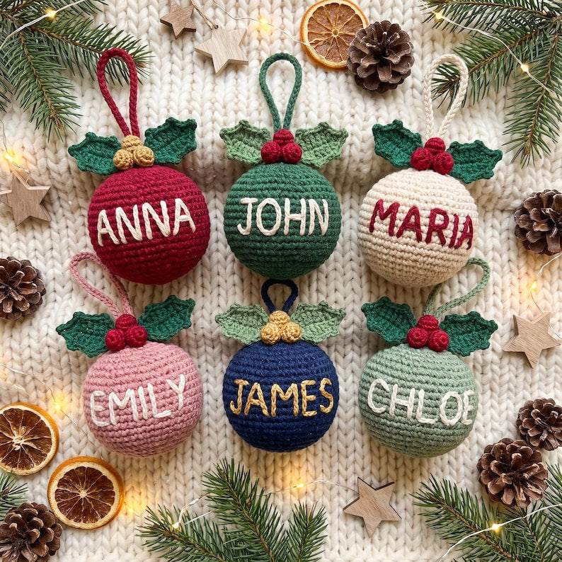 Personalized Crochet Christmas Ornament, Custom Name Bauble, Handmade Tree Decoration, Family Stocking Stuffer, Holiday Gift