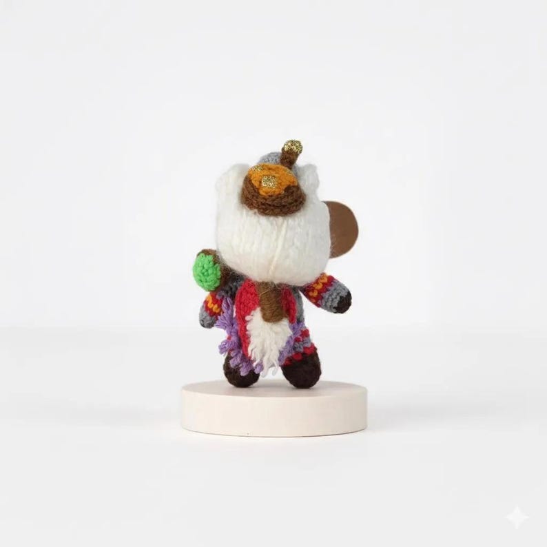 League of Legends Inspired Crochet Doll, Handmade Champion Amigurumi, Mini Gamer Gift, Gaming Desk Decor