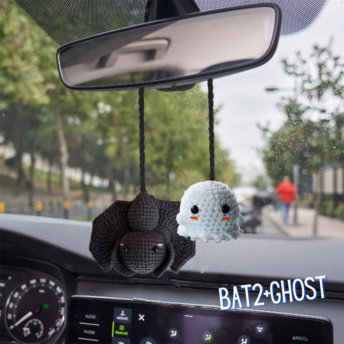 Crochet Bat Car Charm: Halloween Rearview Mirror Decoration
