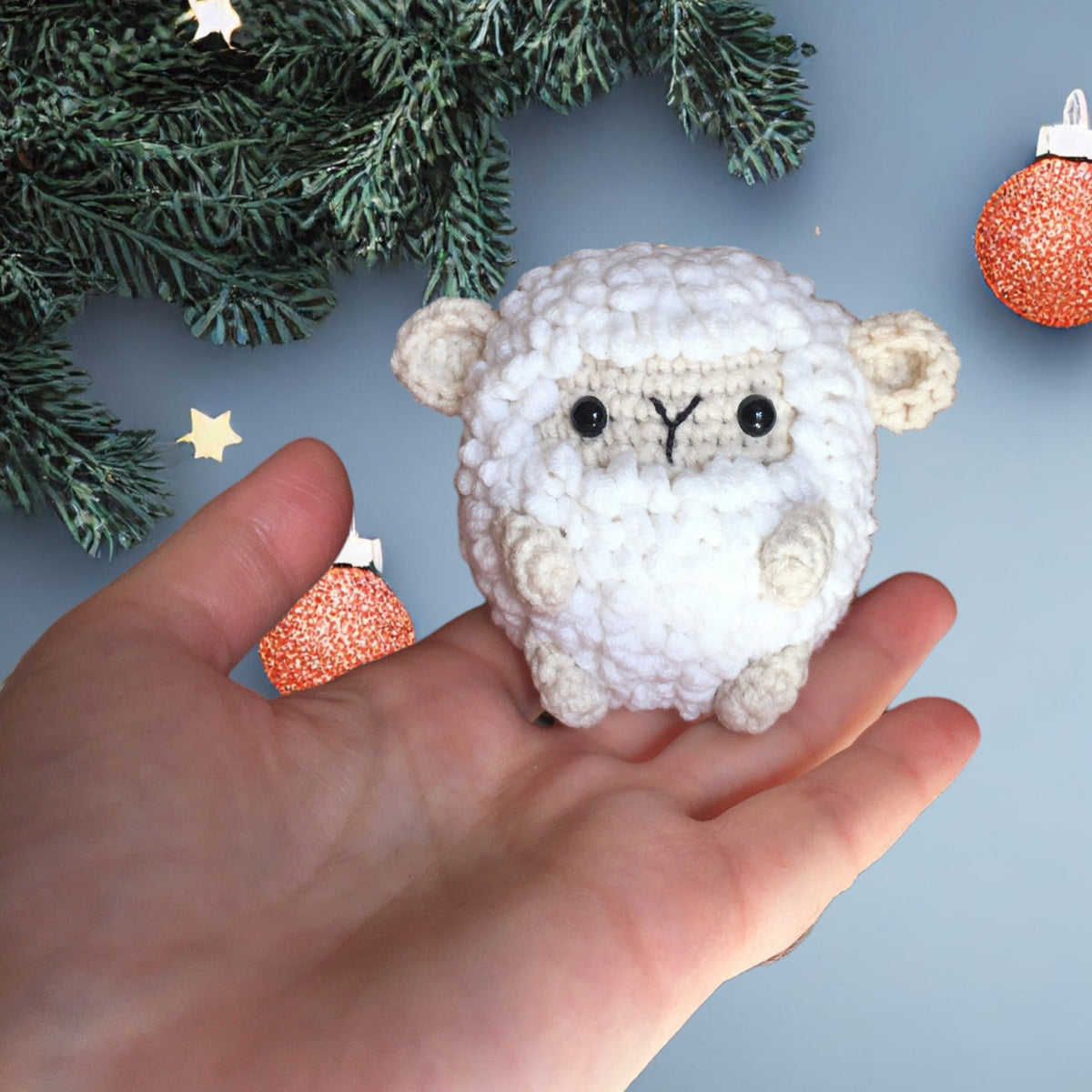 Cute Plush Keychain Sheep Keyring, Pom Pom Sheep Toy Plush, Lamb Easter Figurine Sheep Ornament, Chubby Sheep Desk Accessory, Sheep Keychain