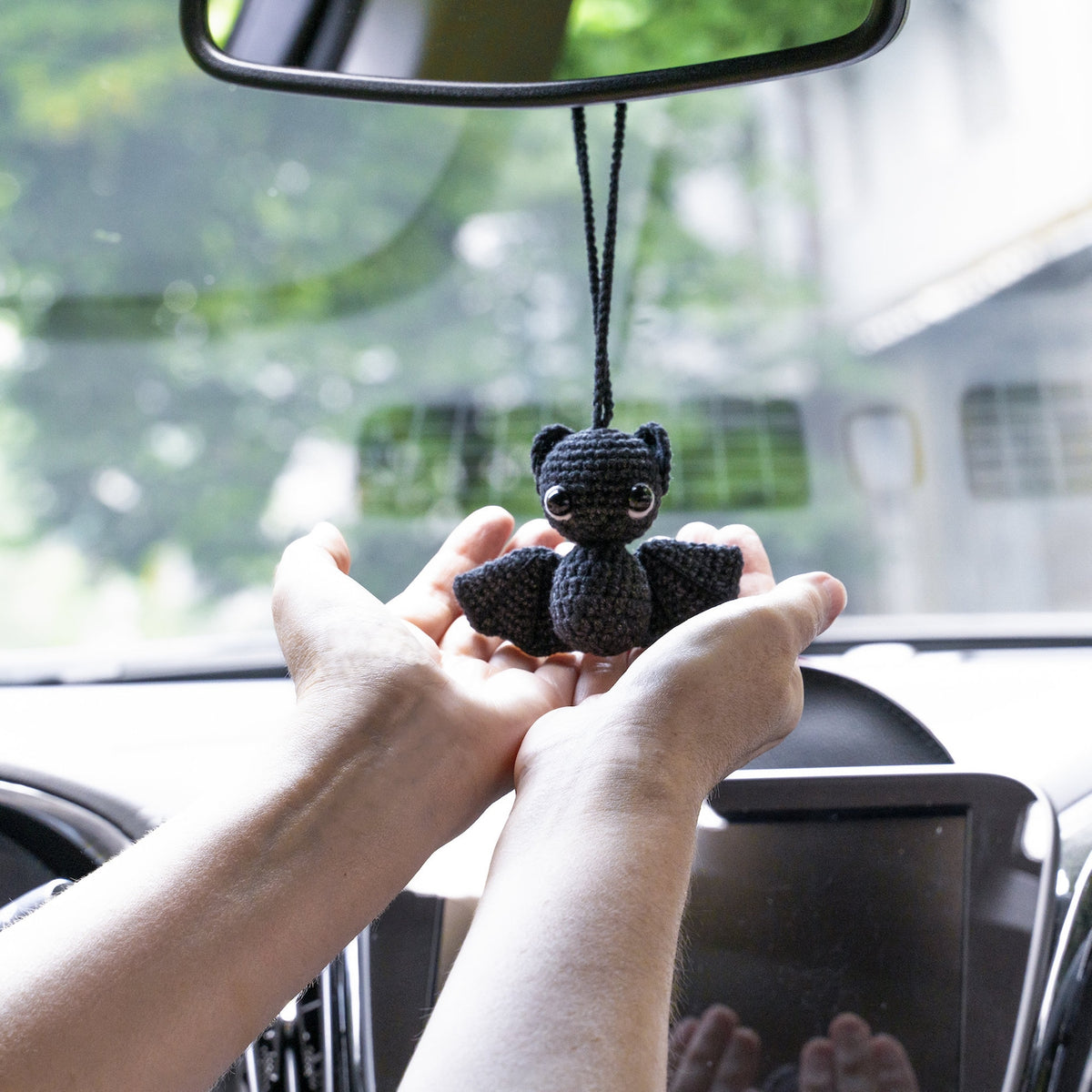 Goth Car Accessory Bat Plush Rear View Mirror Accessory for Women, Men, Teens, Cool Car Mirror Hanging Bat Car Decor, Crochet Car Charm