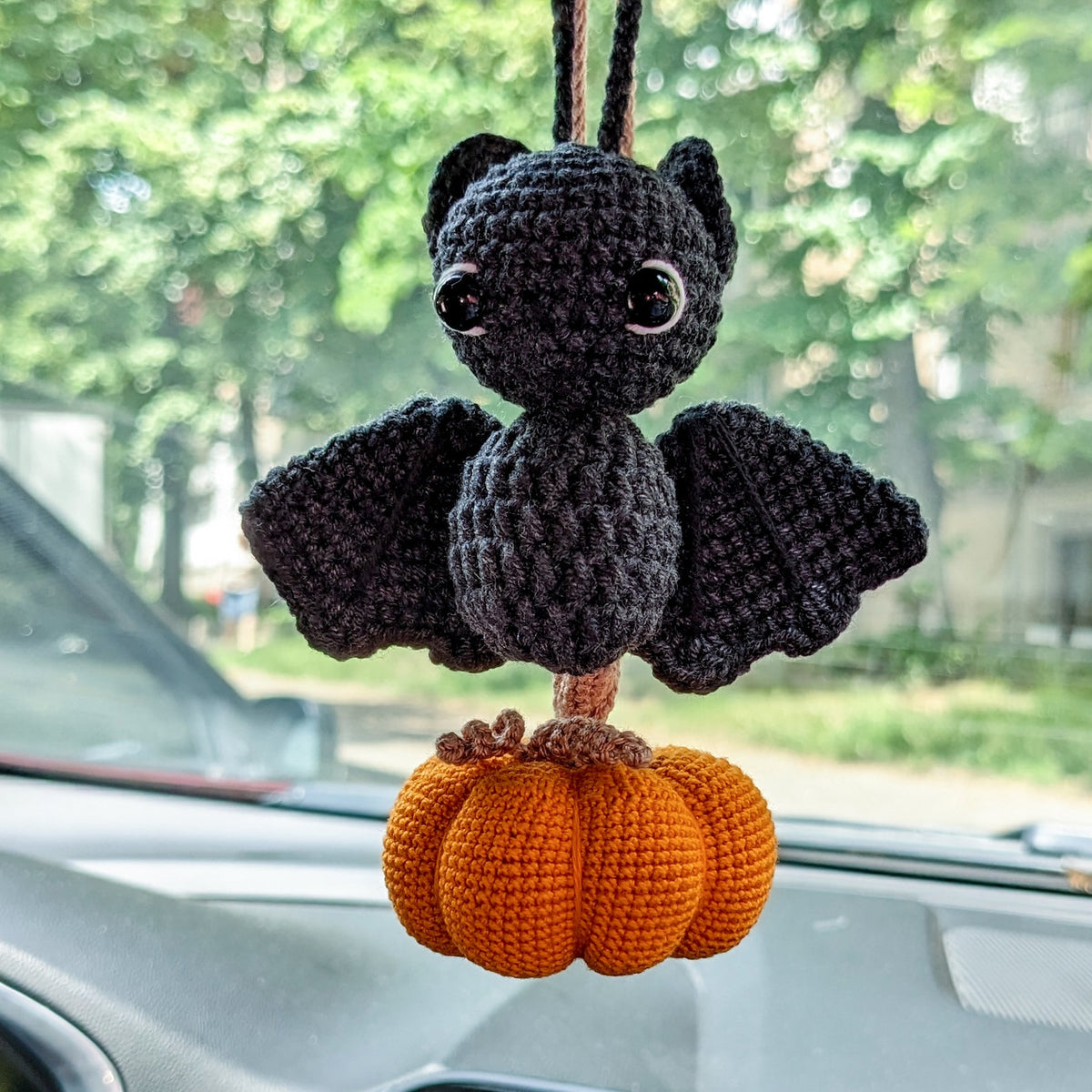 Bat Car Accessory Halloween Car Hanger, Bat Rear View Mirror Accessories, Cool Car Ornament, Bat Car Charm, Car Mirror Hanging Bat Car Decor