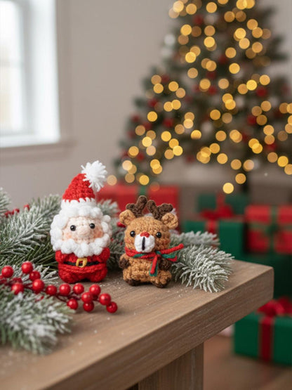 Handmade Crochet Santa Claus and Reindeer Keychain, Xmas hanging crochet, Handmade Amigurumi Christmas Gift, Winter Gifts, Holiday Gift