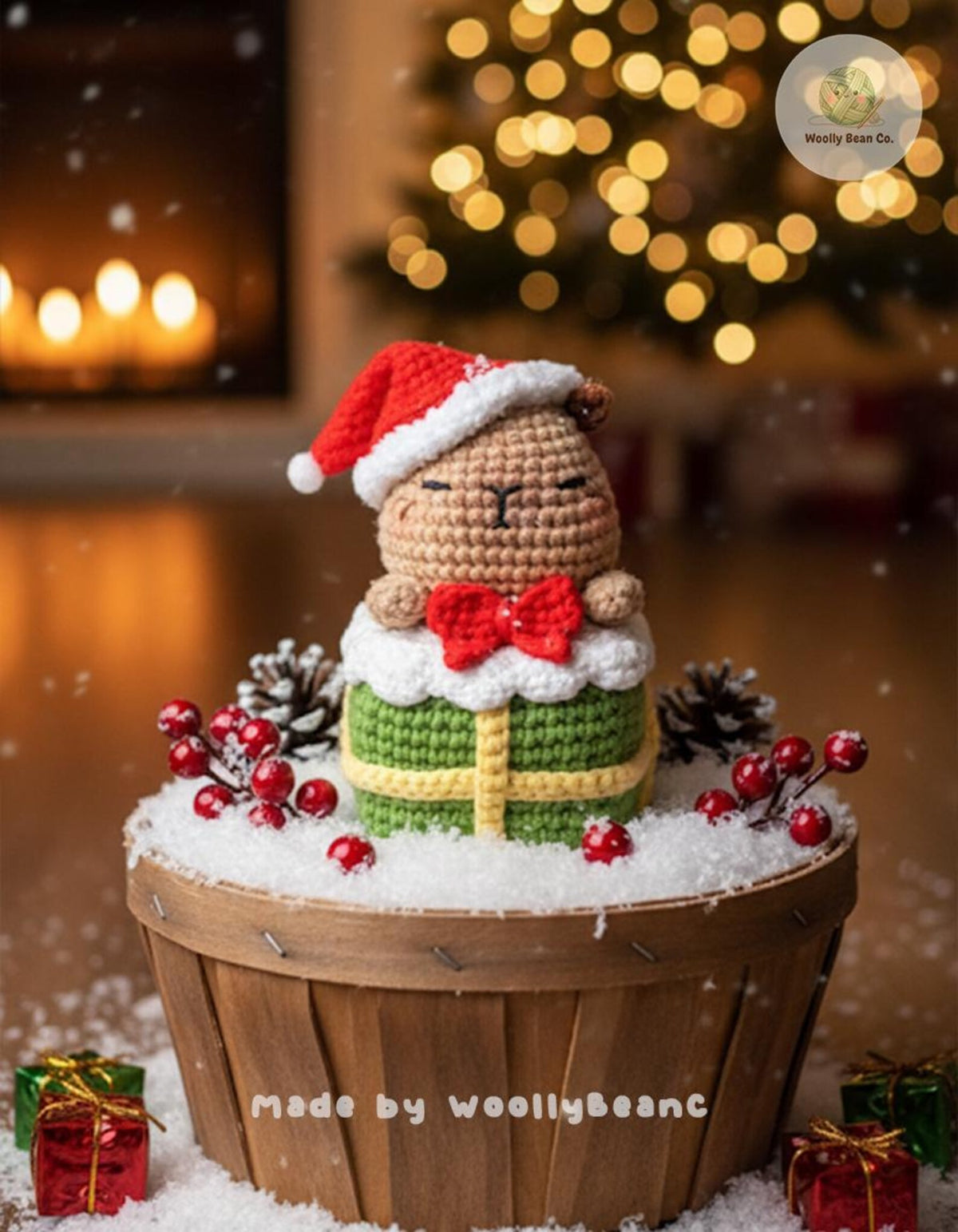 Crochet Capybara with Xmas Hat In The Gift Box Plush, Christmas Amigurumi Keychain, Gift for holidays, Capybara Plushie, Christmas Decor