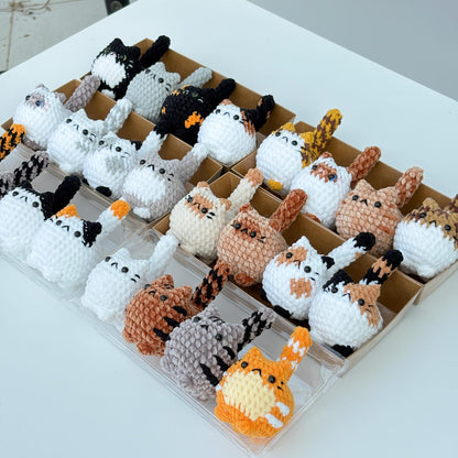 Buy 2 get 1 Crochet mini cat keychain, Crochet Cat Stuffed Animal, Cute Gift for Cat Lovers, Car Keyring, Soft Chubby Kitty Amigurumi
