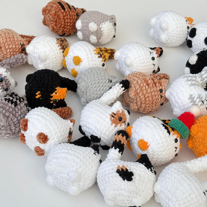 Buy 2 get 1 Crochet mini cat keychain, Crochet Cat Stuffed Animal, Cute Gift for Cat Lovers, Car Keyring, Soft Chubby Kitty Amigurumi