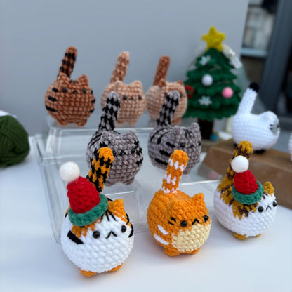Buy 2 get 1 Crochet mini Christmas cat keychain Crochet Cat Stuffed Animal Cute Gift for Cat Lovers,Car Keyring, Soft Chubby Kitty Amigurumi