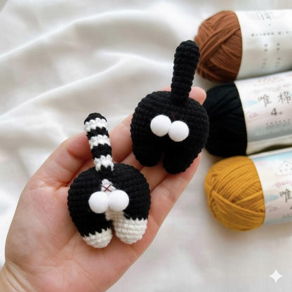 Personalized Crochet Butt Cat Keychain, Funny Crochet Cat Stuffed Animal, Cute Gift for Cat Lovers, Car Keyring, Soft Chubby Kitty Amigurumi