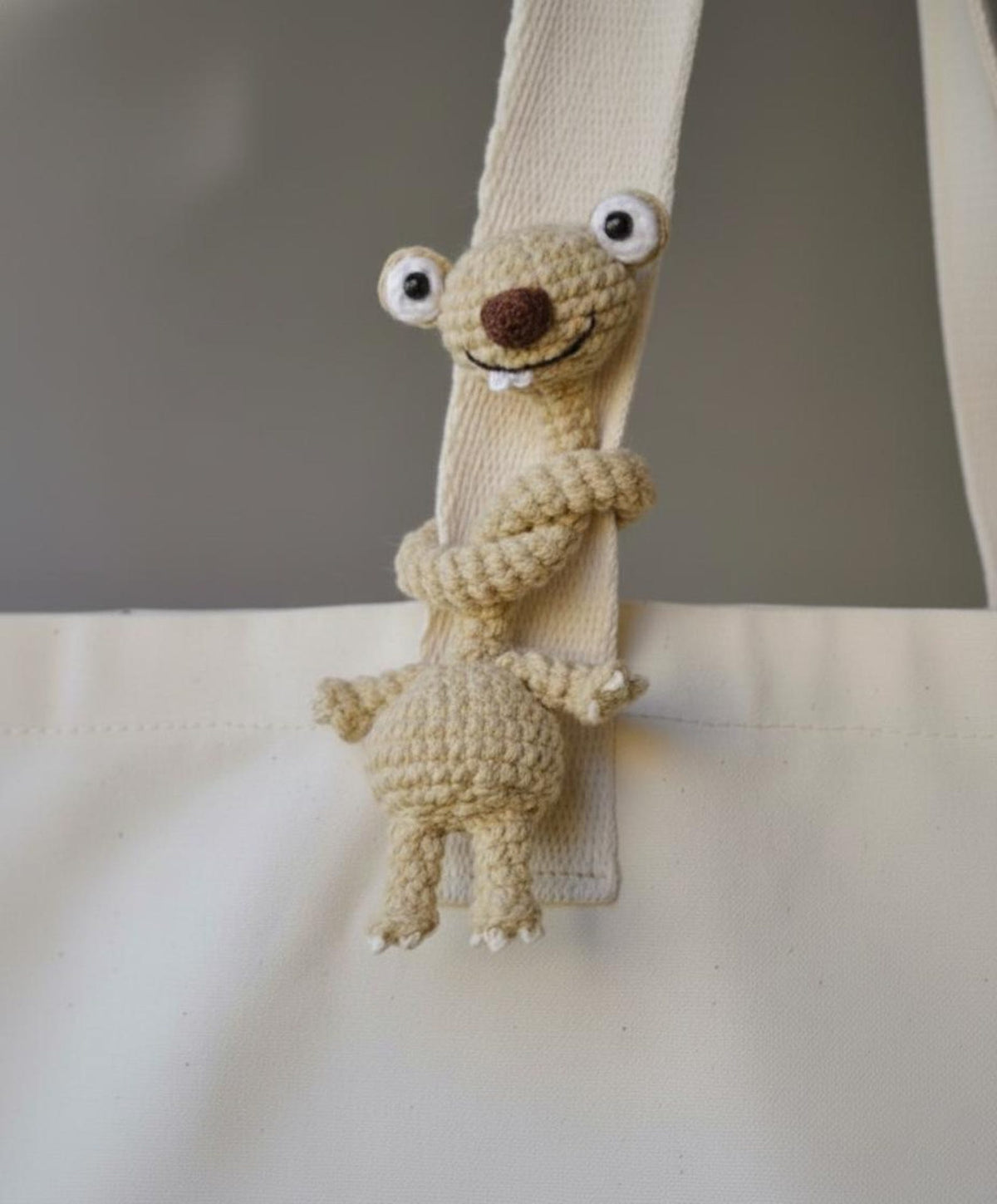 Sid the Sloth Amigurumi, Crochet Sloth , Long Neck Sloth, Ice Age Character Crochet, Gift For Her, Bag Charm