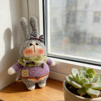 Hand-knitted rabbit dolls, children's birthday gifts, party-themed decorations, collectible dolls, Father's Day.