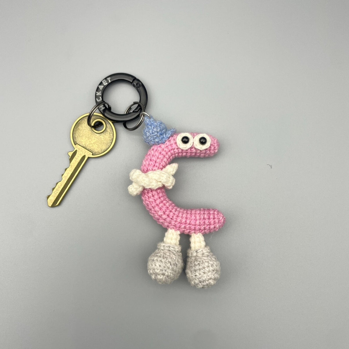 Hand Knit Wool Initial C Key Fob Vehicle Embellishment Modifiable Silhouette Romantic Monogram Trinkets Christmas Holiday Goods
