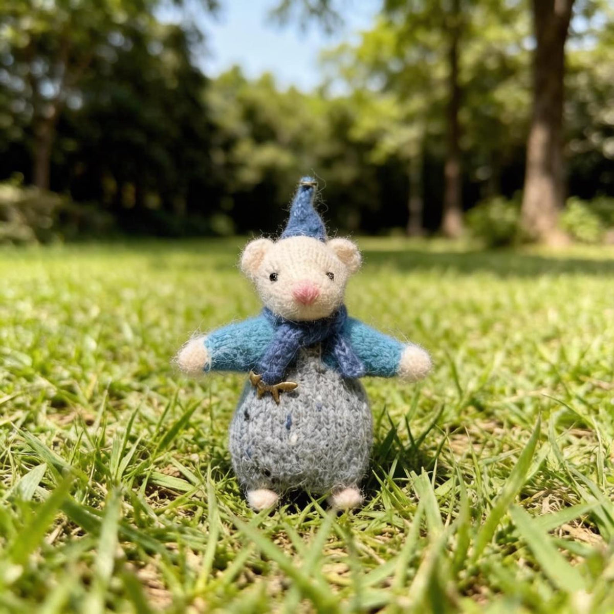 Artisan knit rodent sculpted pieces, birthday mementos, imaginative juvenile tokens, buddy fiber statues, Yuletide room adornments