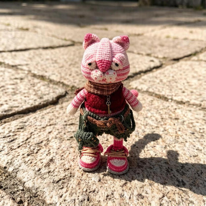 Artisan woven feline sculpted pieces, punk themed hobbyist statuettes, household ornamental accents, juvenile mementos, Yuletide room trims