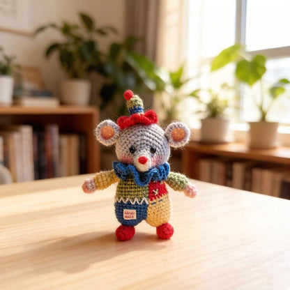 Artisan woven rodent sculpted pieces imaginative gathering mementos carry hanging trinkets enthusiast treasures Yuletide interior adornments