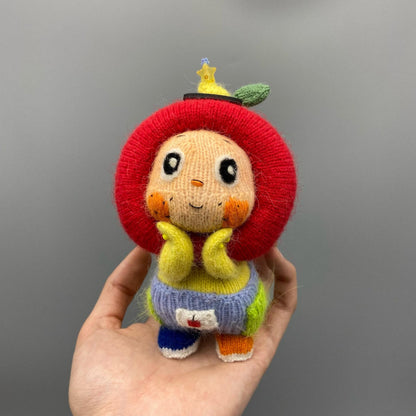 Hand Knit Wool Apple Figurine Cheerful Nursery Embellishment Youth Tokens Vintage Curios Interior Surprises Christmas Holiday Trinkets