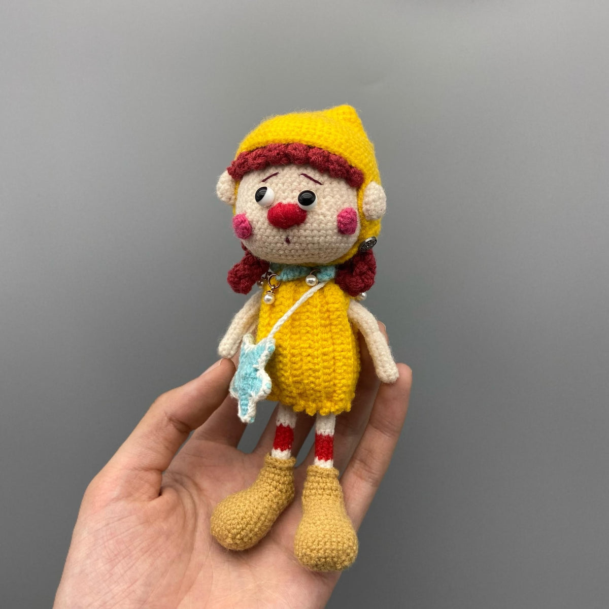 Hand Knit Star Girl Figurines Artistic Tabletop Embellishments Birthday Tokens Gathering Mementos Christmas Holiday Trinkets