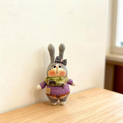Hand-knitted rabbit dolls, children's birthday gifts, party-themed decorations, collectible dolls, Father's Day.