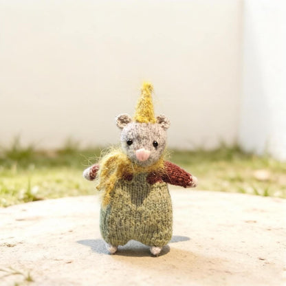 Artisan knit party rodent sculpted pieces, tabletop ornamental accents, birthday mementos, juvenile keepsakes, Yuletide desk trims