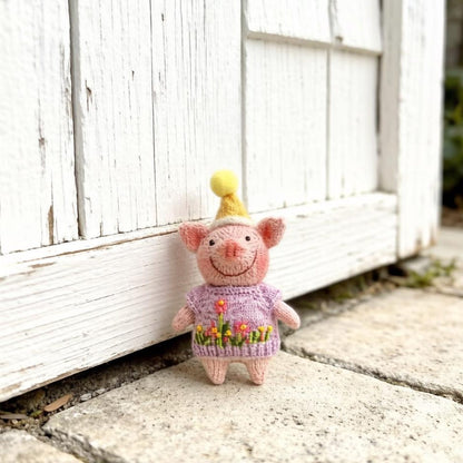 Artisan Crafted Swine Festive Sculptures Custom Home Embellishments Purse Trinkets Original Hobbyist Tokens Christmas Holiday Goods