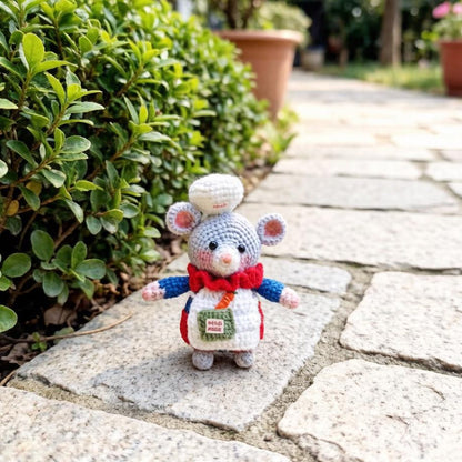 Artisan knit chef rodent sculpted pieces, rucksack hanging trinkets, hobbyist mementos, juvenile souvenirs, Yuletide household accents