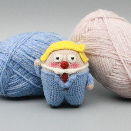 Artisan micro‑crochet Trump statuettes, hanging adornments, purse dangling trinkets, collector display sculptures, Yuletide household decor