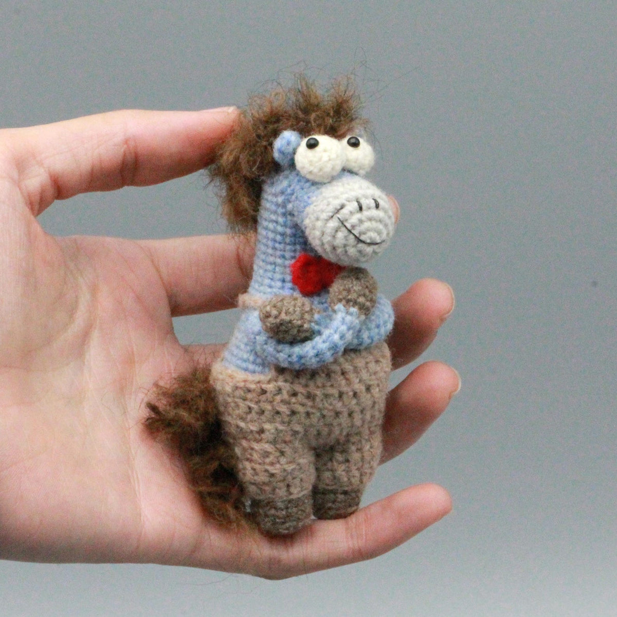 Artisan knit miniature equine sculpted pieces, gathering memorabilia, hobbyist display statues, juvenile mementos, Yuletide desk adornments