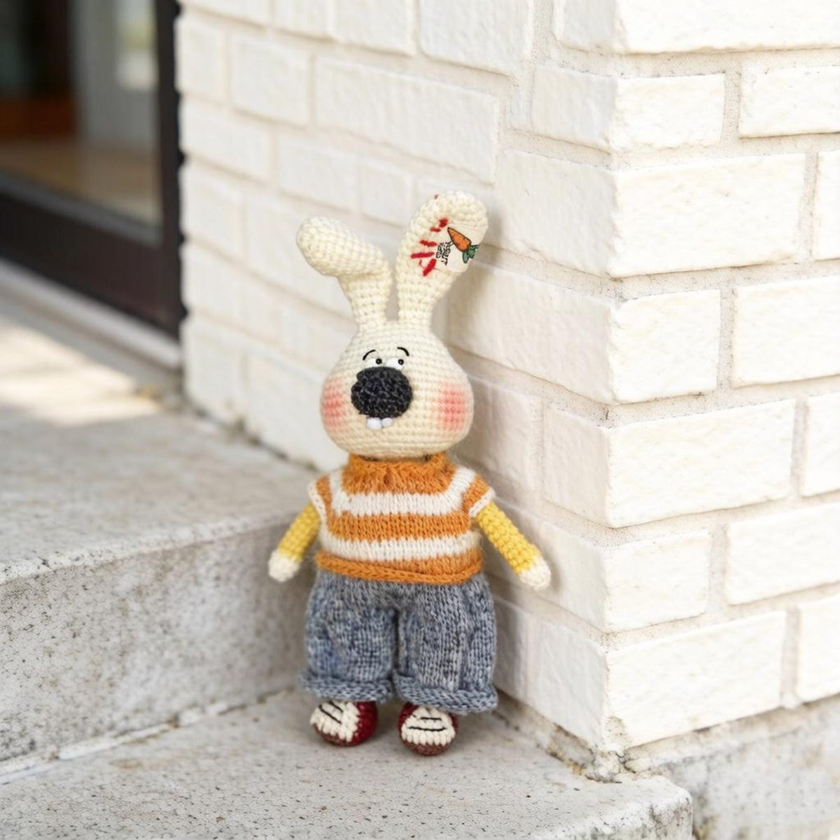 Artisan knit hare sculptures, imaginative nursery display accents, gathering mementos, juvenile favors, Yuletide interior adornments