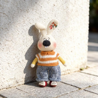 Artisan knit hare sculptures, imaginative nursery display accents, gathering mementos, juvenile favors, Yuletide interior adornments