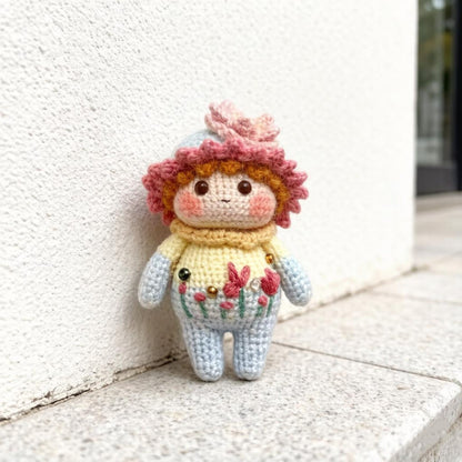 Artisan woven sprite sculpted pieces, household ornamental accents, imaginative gathering souvenirs, hobbyist treasures, Yuletide room trims