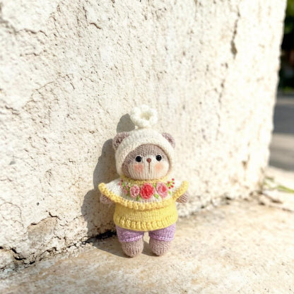 Artisan knit bear sculpted pieces, hanging ornamental charms, tabletop adornments, juvenile gathering souvenirs, Yuletide table accents