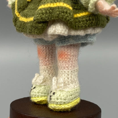 Handcrafted Wool Sculpture, Woodland Vibe, Desktop Adornment, Birthday Token, Ladies’ Present, Curator Keepsake, Christmas Merchandise