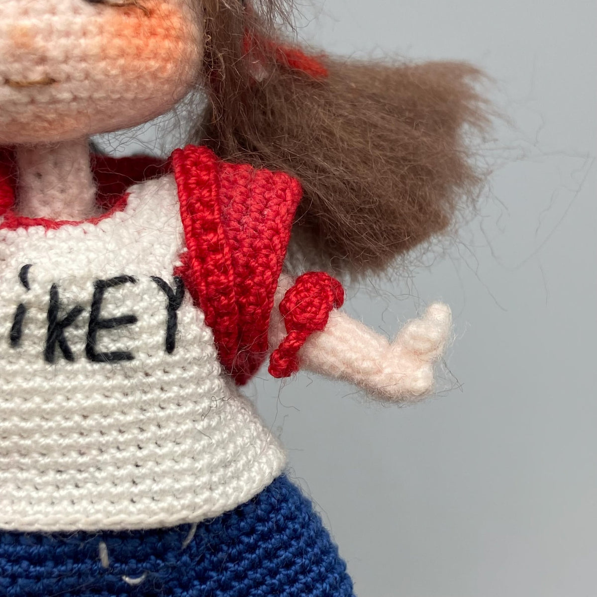Hand Crochet Mickey Inspired Girl Sculpture Wool Thread Crochet Plaything Celebration Embellishment Desktop Trinkets Christmas Holiday Goods