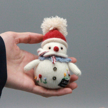 Hand Knit Snowman Sculpture Wool Thread Desktop Embellishment Wintry Seasonal Accent Collector Tokens Christmas Holiday Trinkets