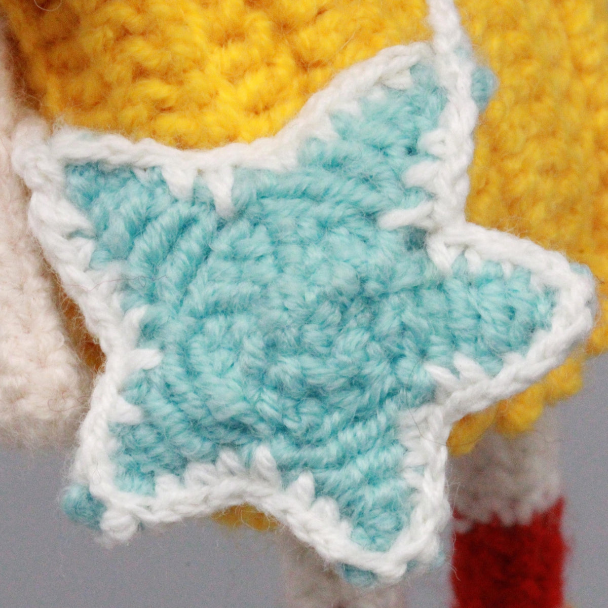 Hand Knit Star Girl Figurines Artistic Tabletop Embellishments Birthday Tokens Gathering Mementos Christmas Holiday Trinkets
