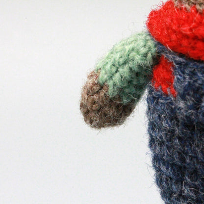 Hand Knit Pig Figurines Interior Home Accents Backpack Charms Presents For Crochet Lovers Collectible Keepsakes Christmas Holiday Trinkets