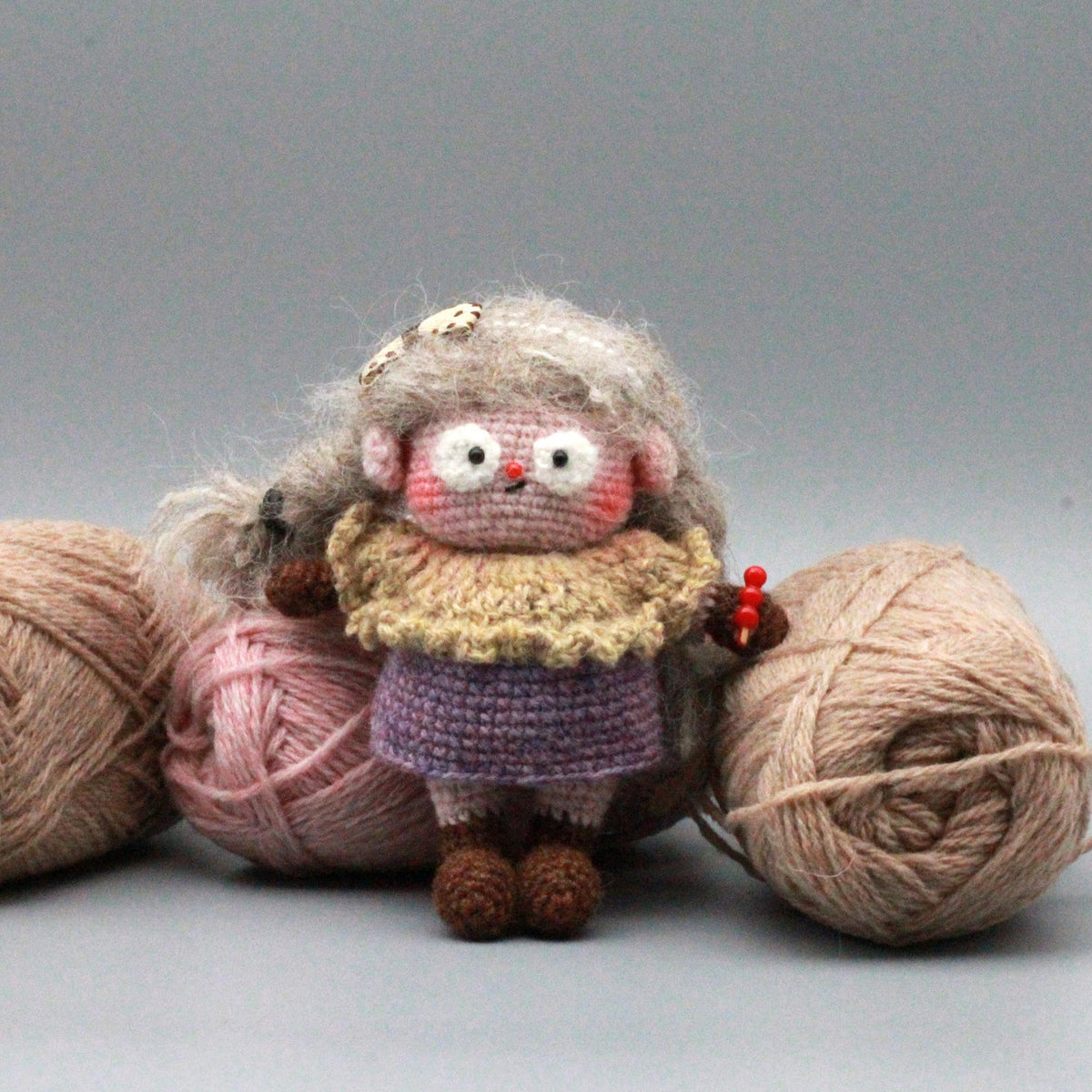 Artisan yarn knit figurine charm, tabletop decorative statuette, purse ornamental trim, everyday carry side piece, Yuletide seasonal decor