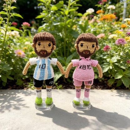 Hand Knit Messi Sculptures Soccer Enthusiast Keepsakes Desktop Base Embellishments Nuptial Gathering Partner Tokens Christmas Holiday Goods