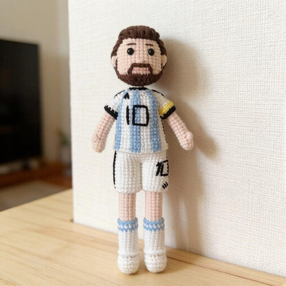 Handcrafted Ronaldo Messi Sculptures Vintage Curios Soccer Fan Tokens Birthday Surprises Seasonal Presents Christmas Holiday Trinkets